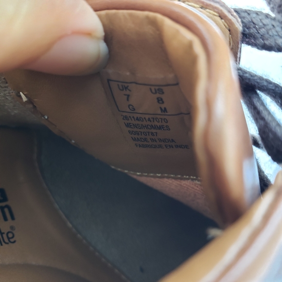 NWOB Clarks lace up brown leather dress shoes - Picture 6 of 10